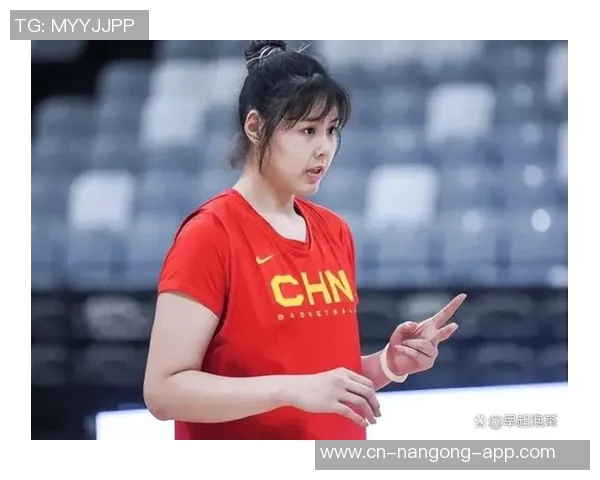 李月汝重返WCBA签约新队伍一年合同李梦对此表示理解与支持