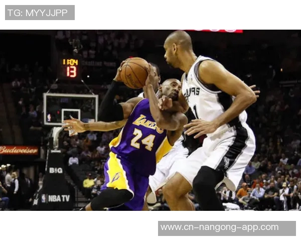 科比在08季后赛对决马刺的传奇时刻与篮球智慧的巅峰对决